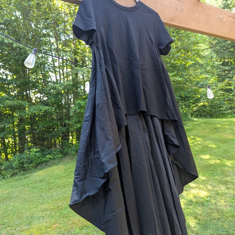 Black "Tshirt" With Train
